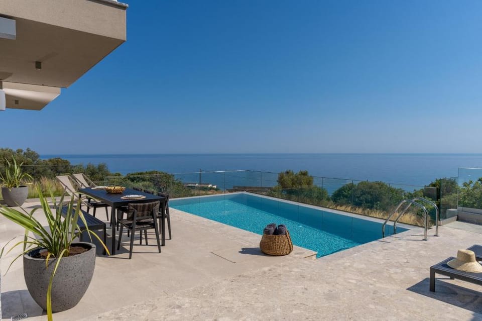 Villa Onyx - With Private Heated Pool Apartment in Crete