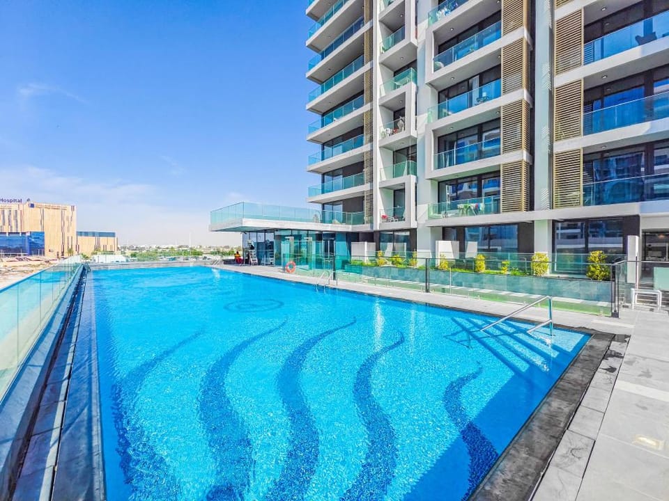 Charming Condo With Balcony Near Dubai Hills Park Apartment in Dubai