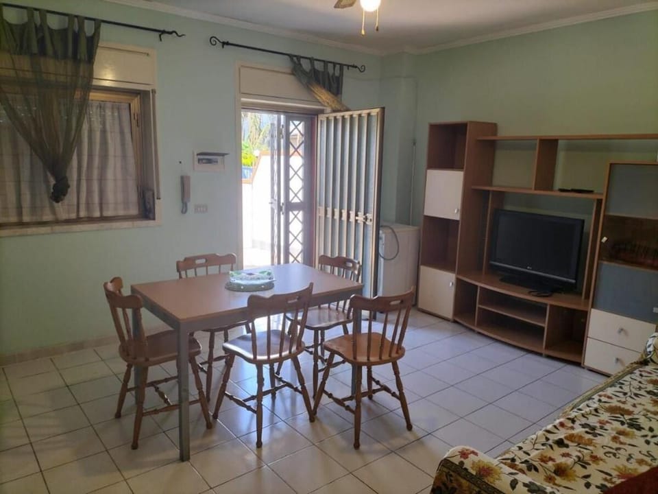 Etna Appartamento Vacanze Vacation rental in Mascali