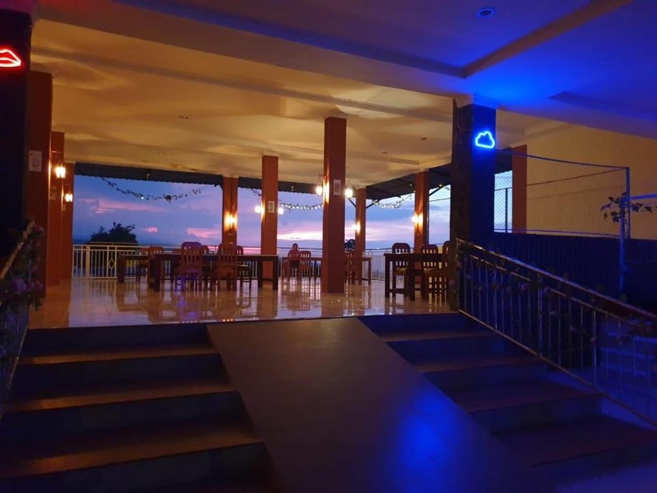 Gadjah Mada Hall Cafe & Penginapan Hostel Hotel in East Java