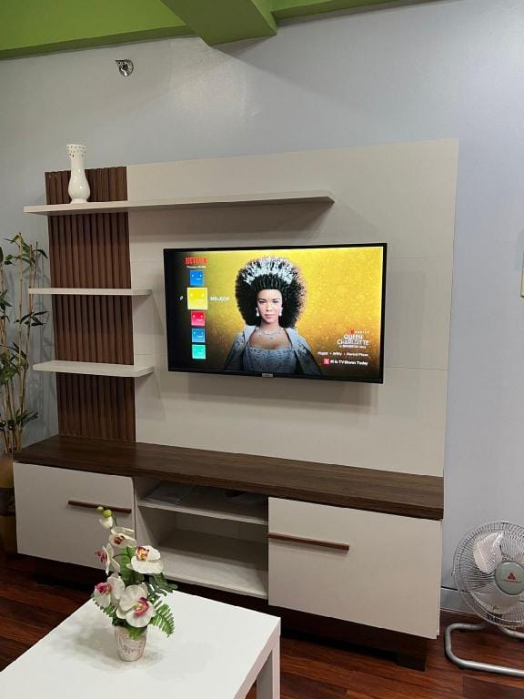 Modern 1BR Condo Across NAIA 3 | Next to Marriott Vacation rental in Pasay