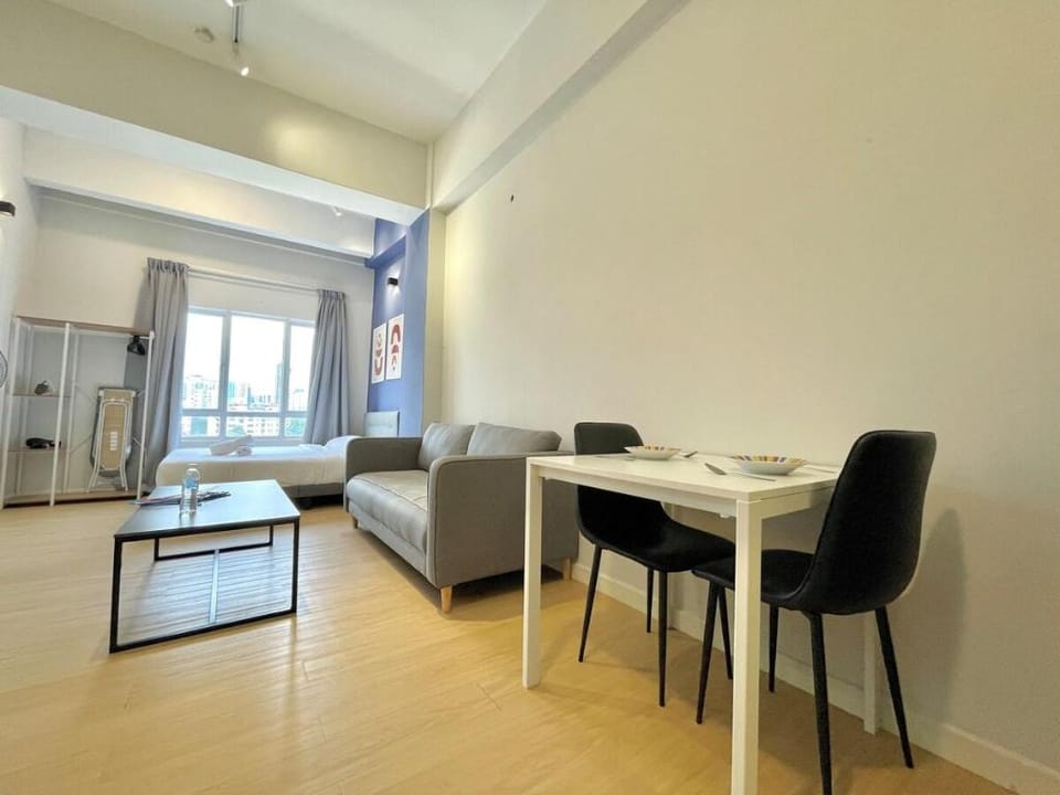 Stylish Studio 5m to KLCC l Netflix & Fast WiFI Vacation rental in Federal Territory of Kuala Lumpur