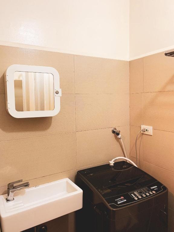 Condo in Manila with Balcony and Sunset View Apartment in Manila City