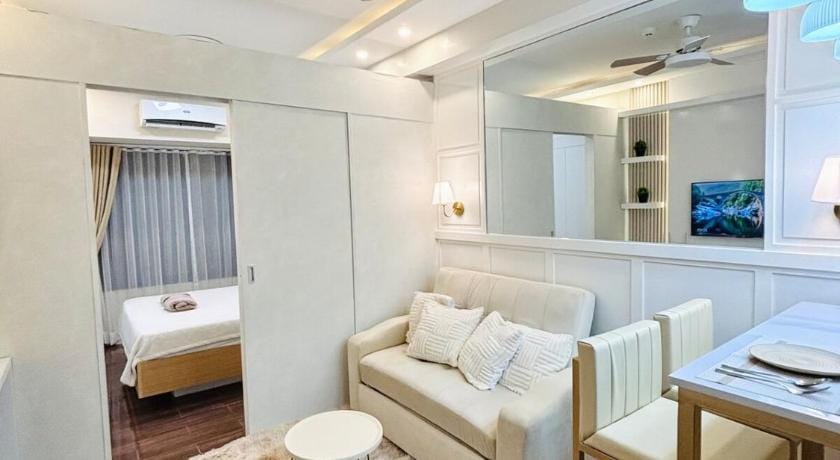 Luxury Air Residences By Makati Hotel in Pasay