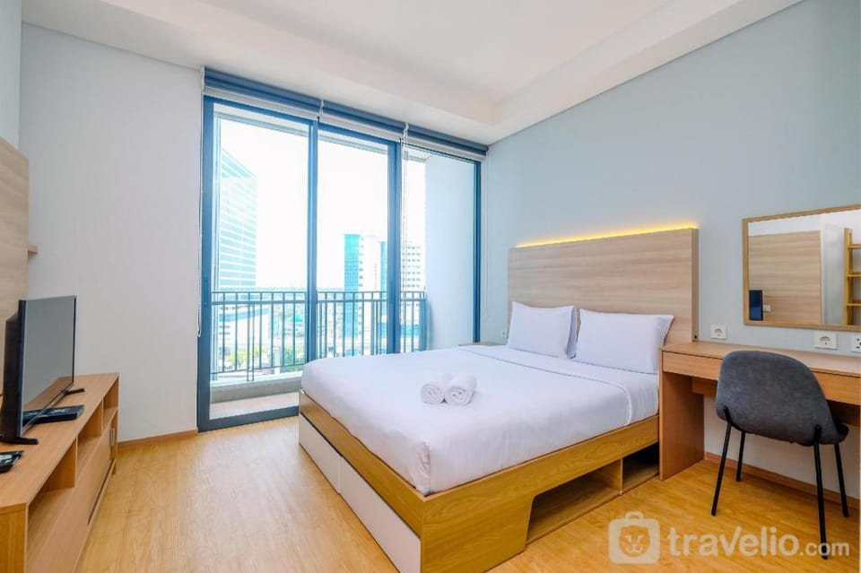 Modern and New 1BR Samara Suites Apt By Travelio Apartment in South Jakarta City