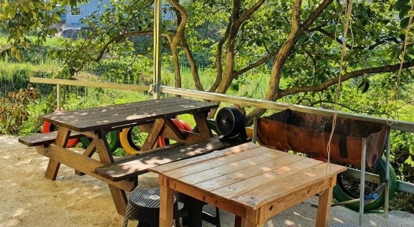 Buan Bada-ae Nuwo Pension Bed and Breakfast in South Korea