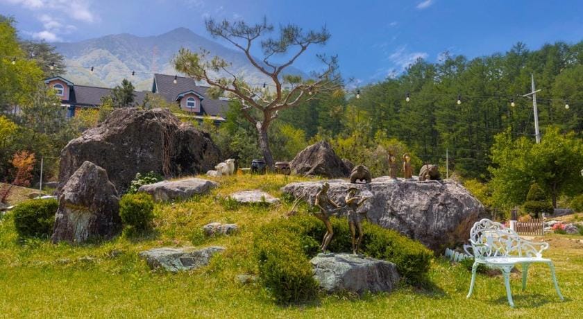 Yangpyeong Saneum Pension Bed and Breakfast in Gyeonggi-do