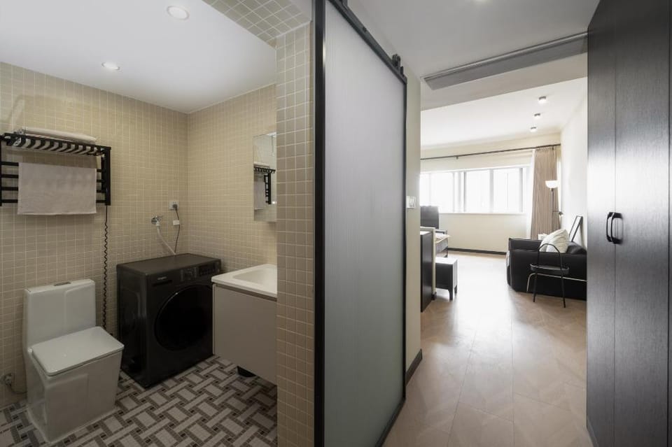 easy living Apartment in Shanghai