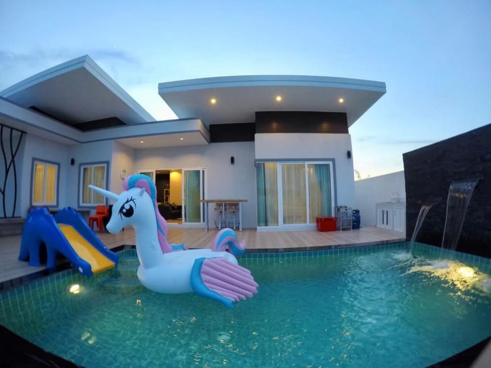 Le Leaf Valley Hua Hin 28 Villa in Hua Hin District