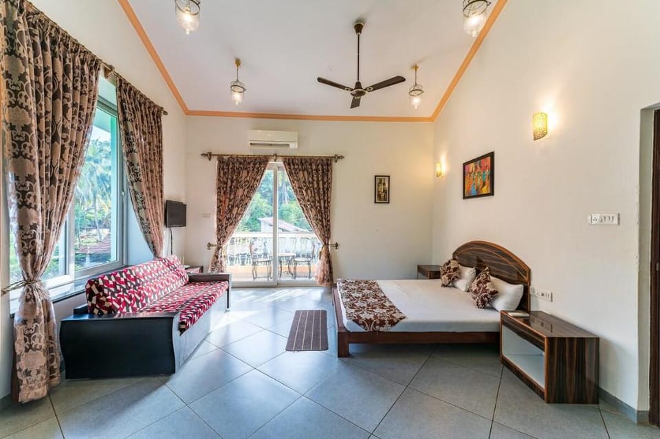 Luxurious 4BHK 5Bath Villa 1km from Baga Calangute Villa in Calangute