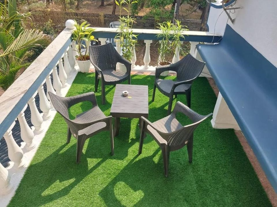Luxurious 3BHK AC Villa 50mtr from Candolim Beach Villa in Calangute