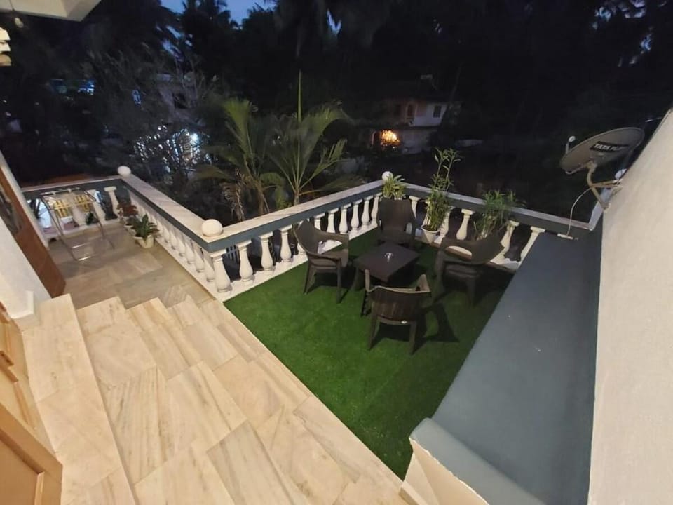 Luxurious 3BHK AC Villa 50mtr from Candolim Beach Villa in Calangute