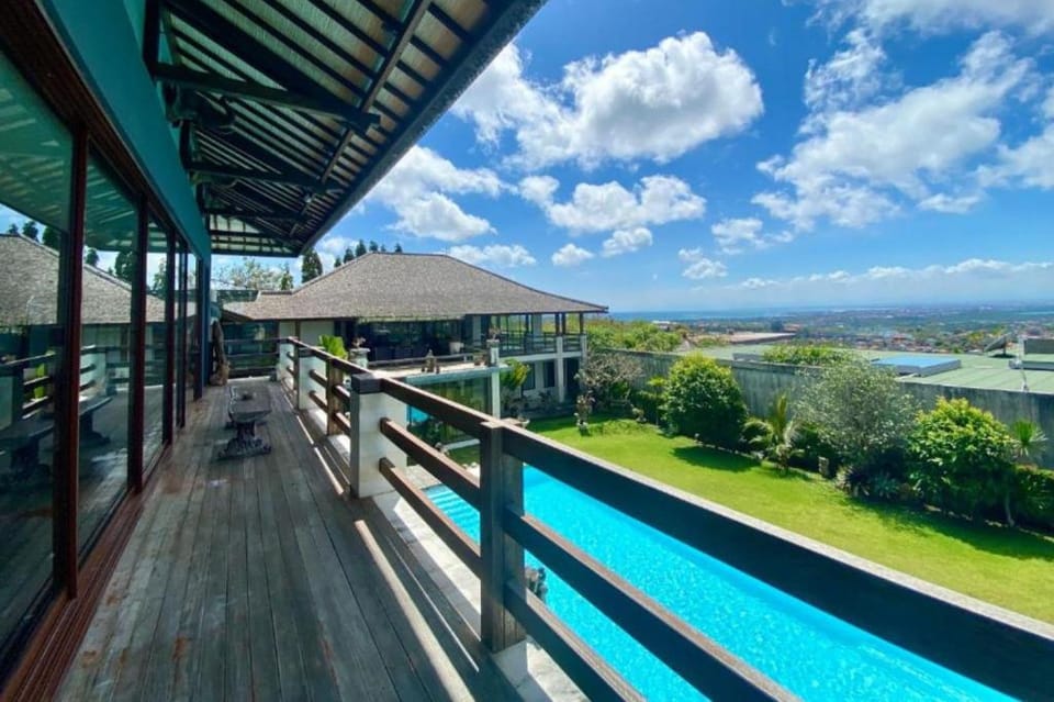 Luxury 2 BR  Private Pool #W15 Villa in Kuta Selatan