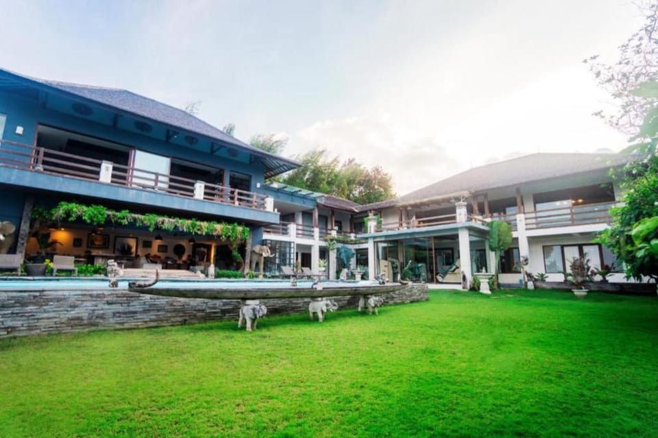 Luxury 2 BR  Private Pool #W15 Villa in Kuta Selatan