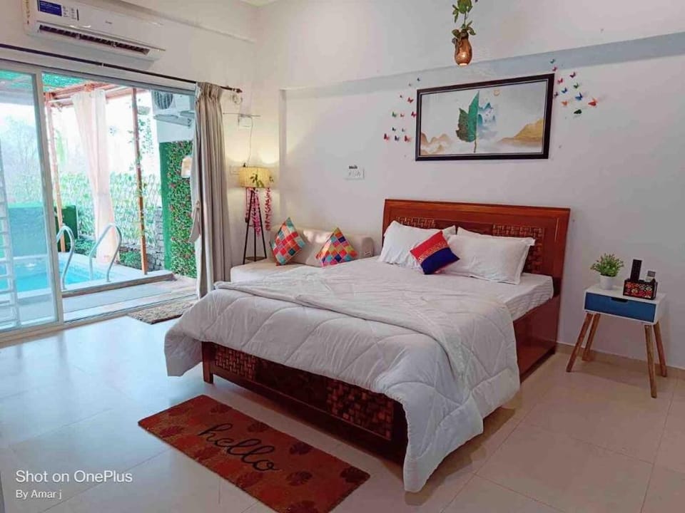 Good Vibes- Staycation  (Private Plunge pool) Apartment in Maharashtra