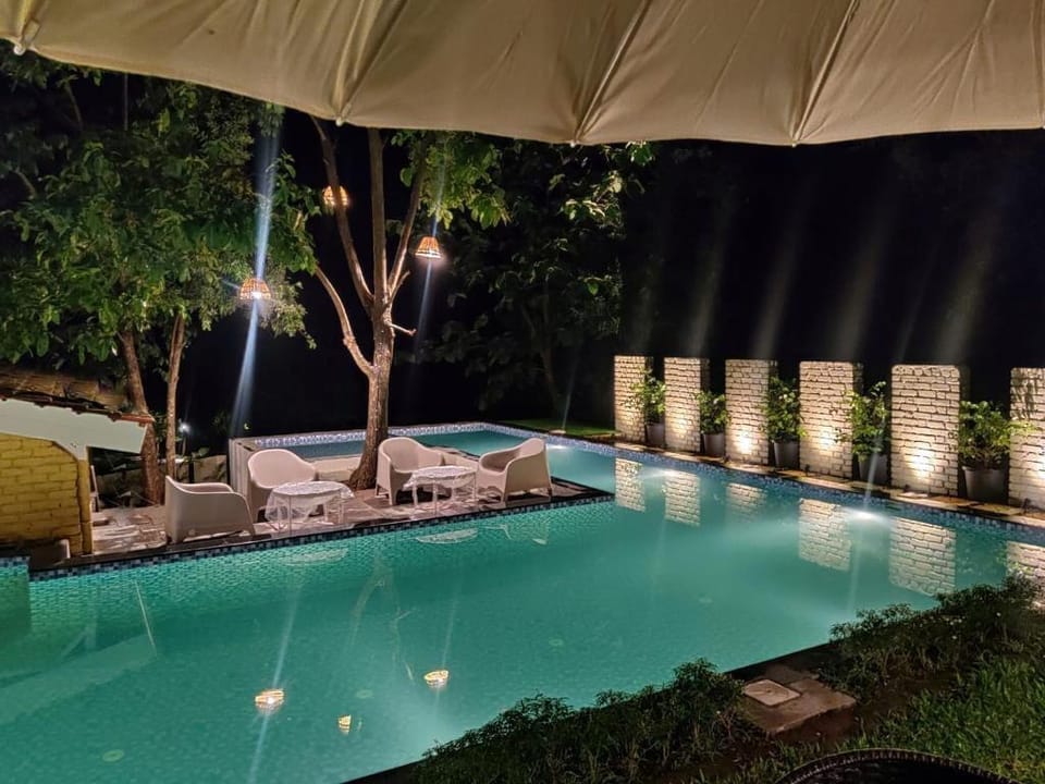 Good Vibes- Staycation  (Private Plunge pool) Apartment in Maharashtra