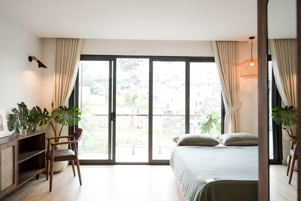 FONG homestay - Phòng ban công Vacation rental in Dalat