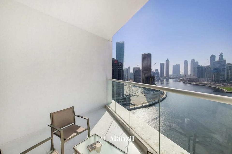 Luxury Studio w/ Canal & Burj Khalifa View Apartment in Dubai