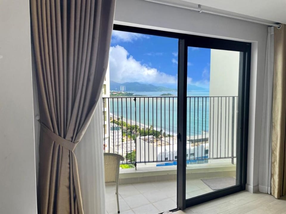 Sea view Studio Apartment in Nha Trang
