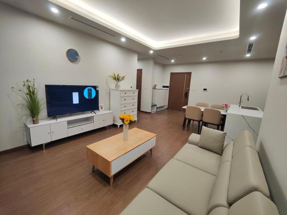 Happy 3 Bedrooms 2 wc The Matrix One Apartment in Laos