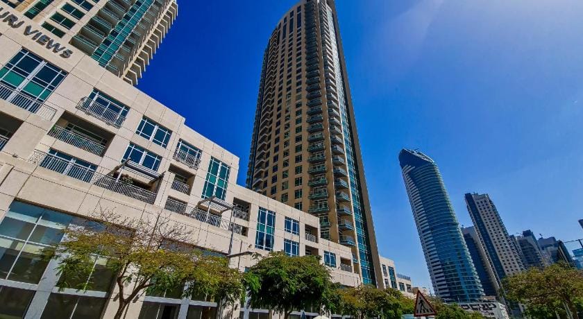 Spacious 1BR Home in Downtown with full Burj View Apartment in Dubai