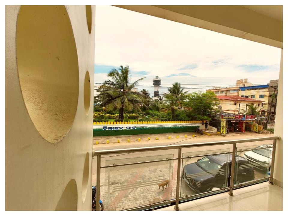 Goroomgo Hotel Shivangi Puri - Near Sea Beach Hotel in Puri