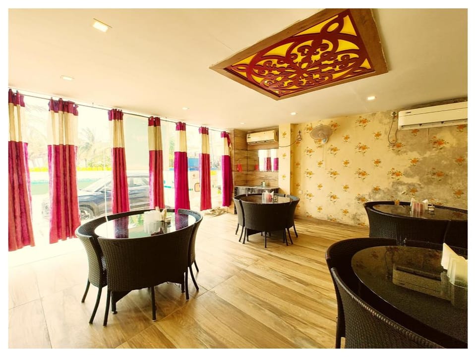 Goroomgo Hotel Shivangi Puri - Near Sea Beach Hotel in Puri