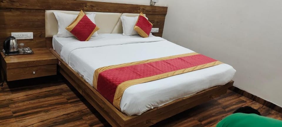 STAR ZEST HOUSE  Apartment in Maharashtra