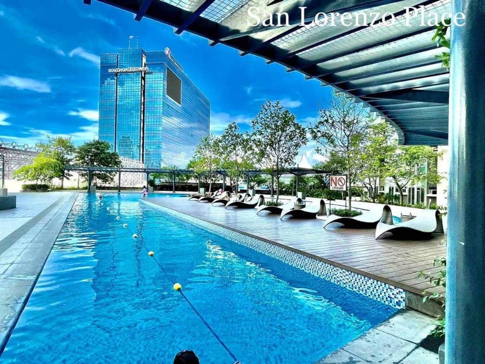 Relaxing Condominium in Makati City Vacation rental in Pasay