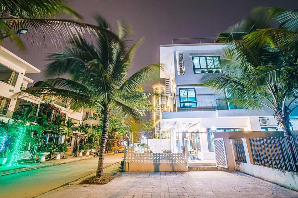 LA'Vien Villas FLC Sầm Sơn Apartment in Laos