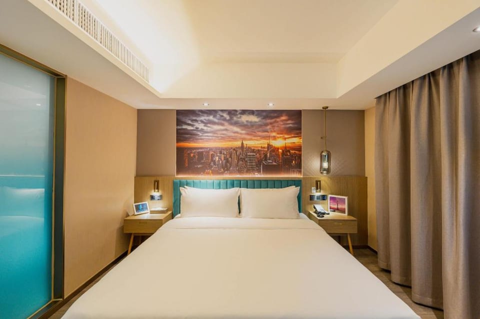 A广州火车站旁靠近白马服装城标准大床房 Vacation rental in Guangzhou