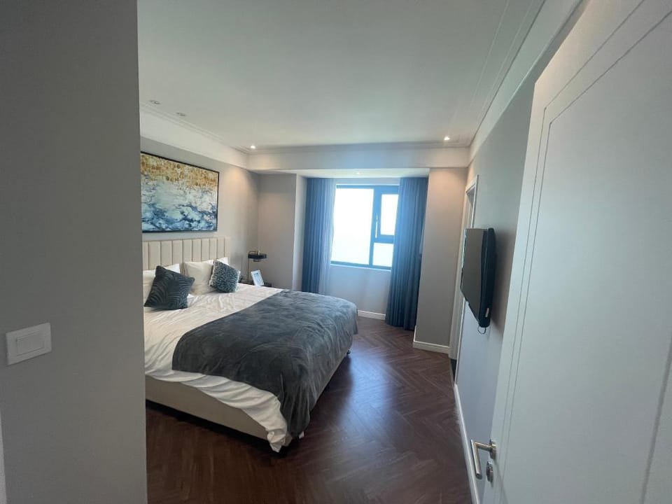 Căn hộ nghĩ dưỡng cao cấp Altara Residences Apartment in Vietnam