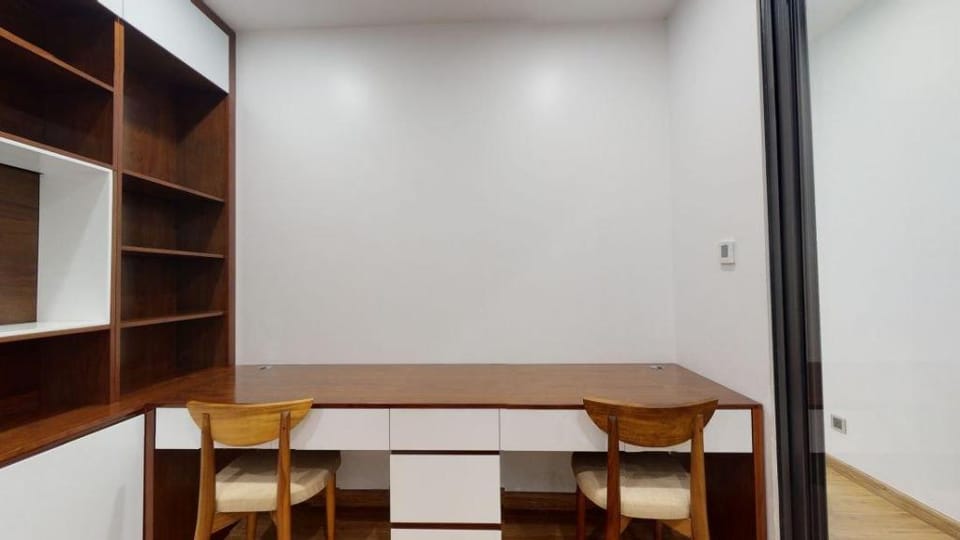 Four BRs Super Giant Apartment. Apartment in Hanoi