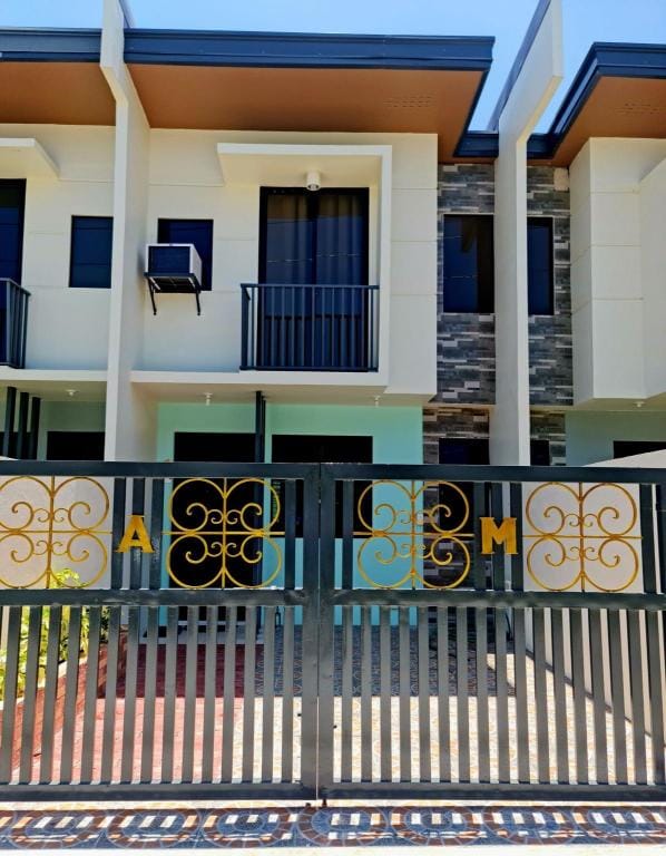 Feel @ HOME in CasaMiraCoast (A) Vacation rental in Central Visayas