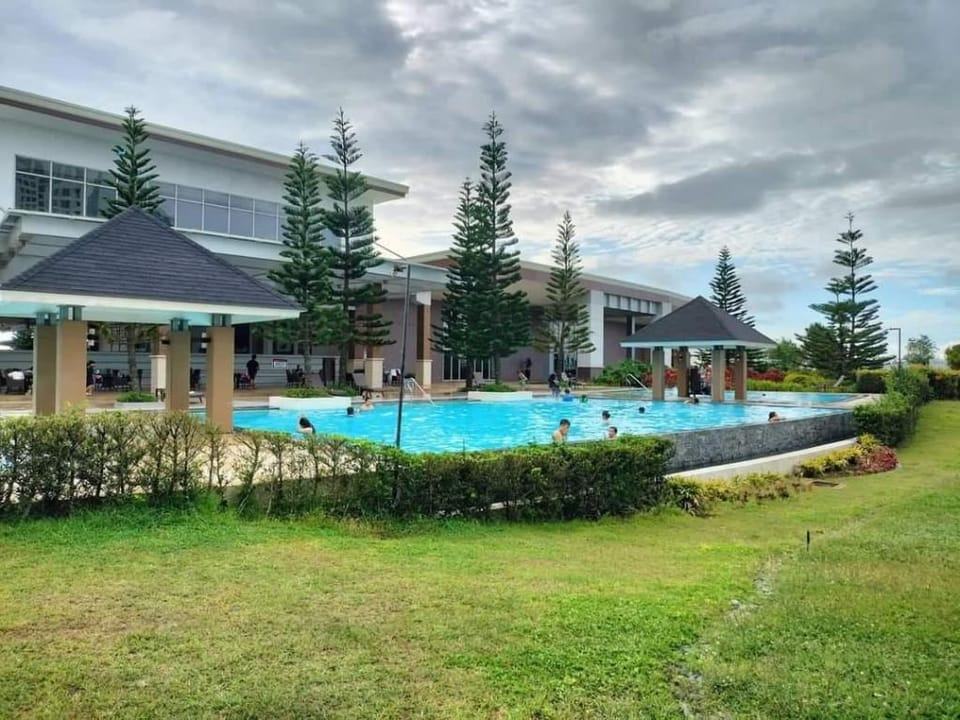 Condo in Tagaytay with Nature View-SMDC Coolsuites Apartment in Tagaytay