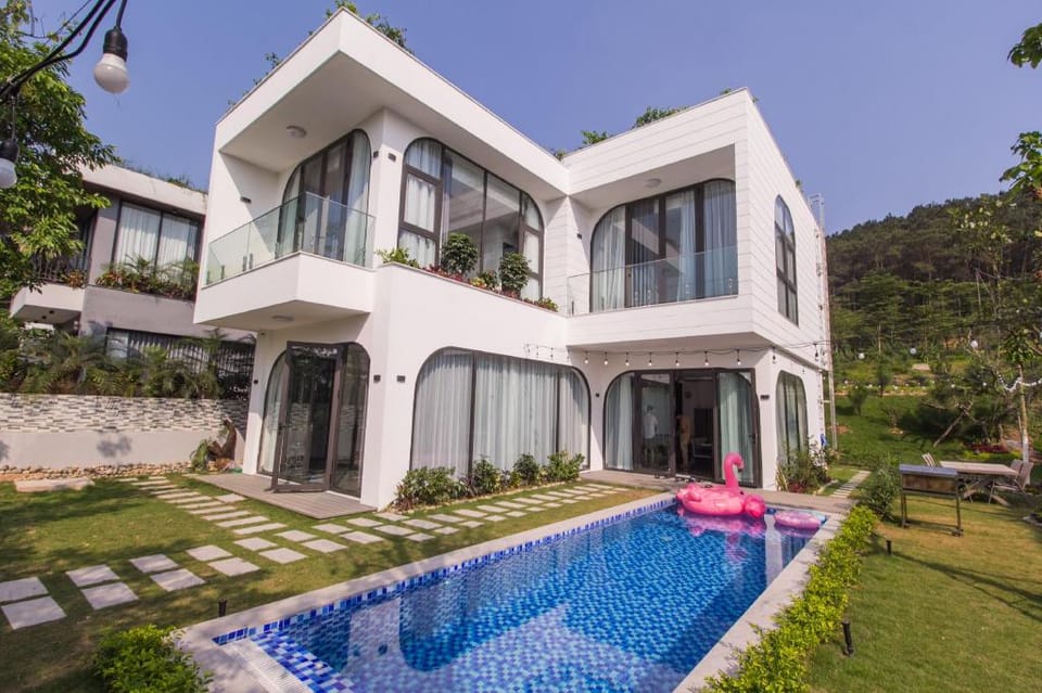 Venus resort by Flamingo An Khang's Villa F2.15 Villa in Laos