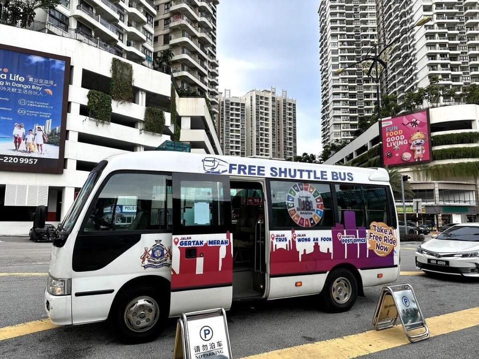 Seaview | Danga Bay 4pax for Family Vacation rental in Johor Bahru