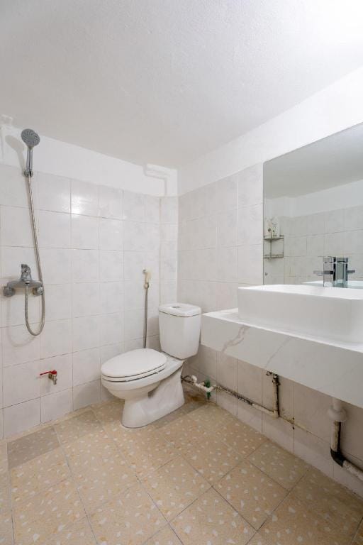 Your home in Hoan Kiem -central- 3Brs with 4beds Apartment in Hanoi