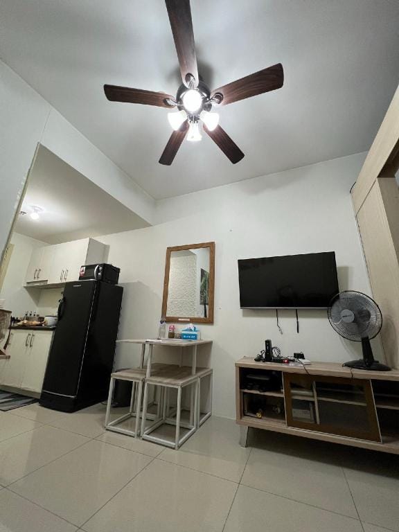 Katerina  Lovely Home w Balcony at Jazz Residences Apartment in Makati