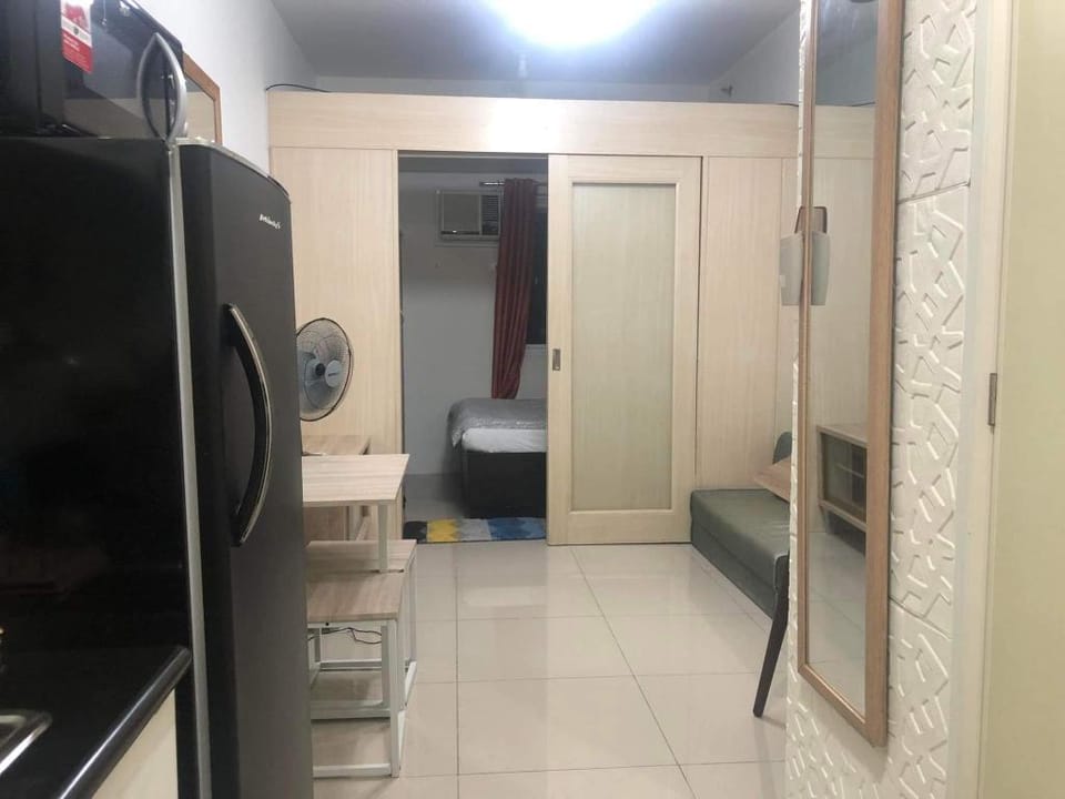 Katerina  Lovely Home w Balcony at Jazz Residences Apartment in Makati