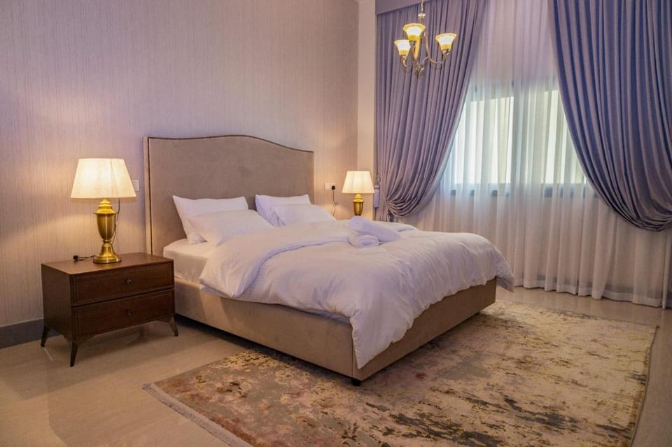 HOOUD Hotel Apartments Apartment in Sharjah