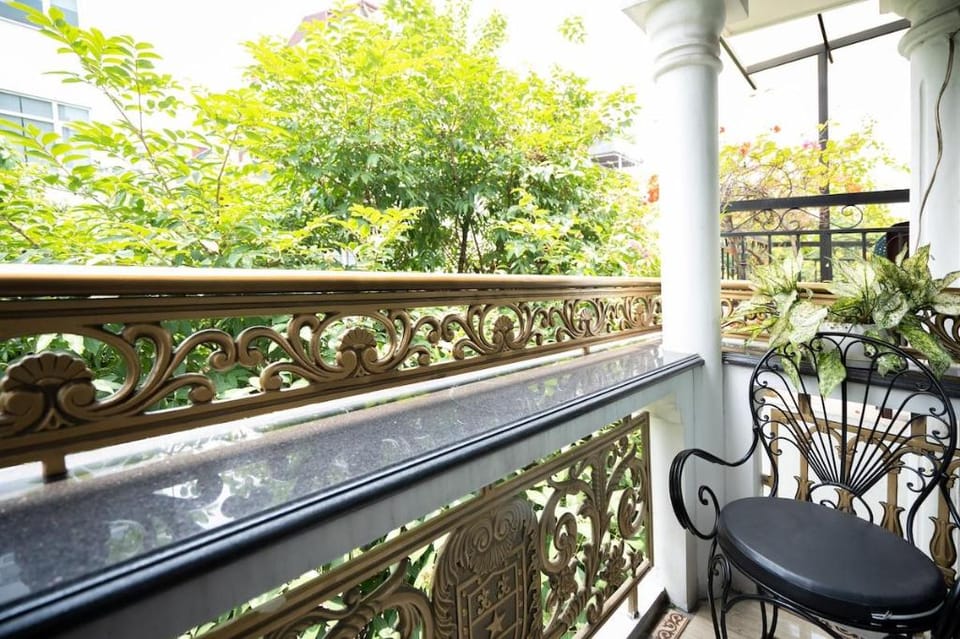 Apartment 5•Quite Street, balcony • Hoan Kiem Lake Vacation rental in Hanoi