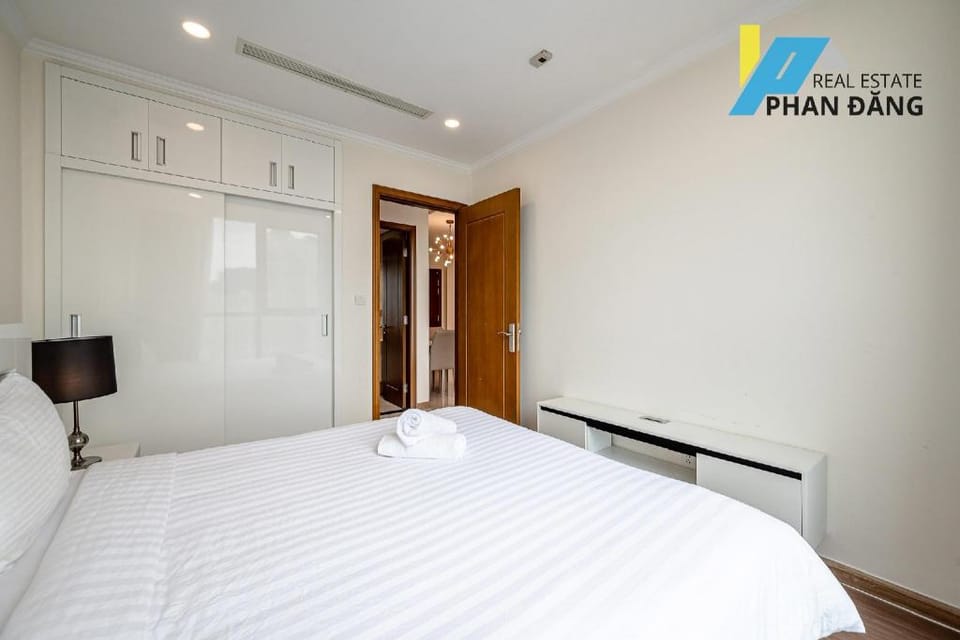Landmark Plus ( LP ) - 1 Phòng ngủ - 1PN - 1WC Apartment in Ho Chi Minh City