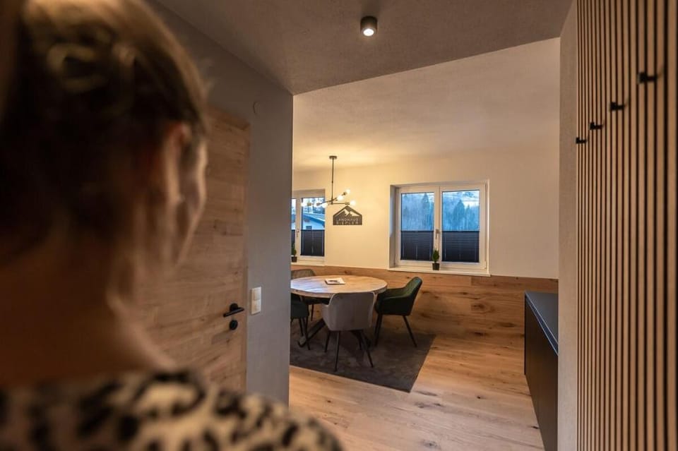 modernes Apartment Woody Wagrain nähe Gondel Apartment in Salzburgerland