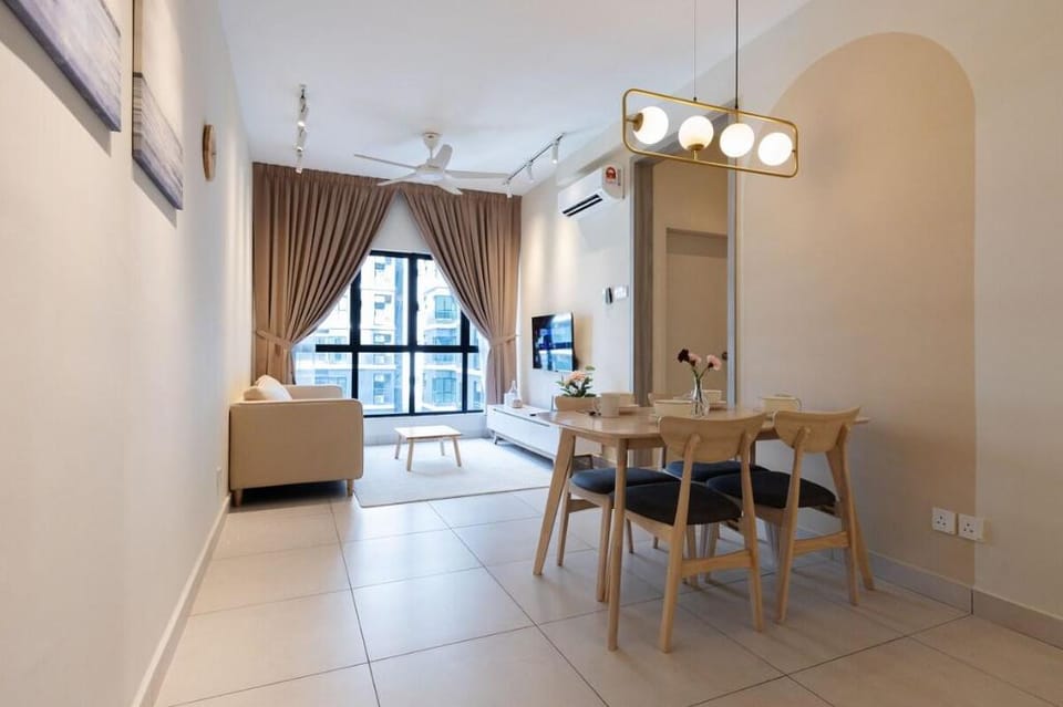 Cozy House Majestic Maxim Cheras Connaught 夜市中文房东 Apartment in Federal Territory of Kuala Lumpur
