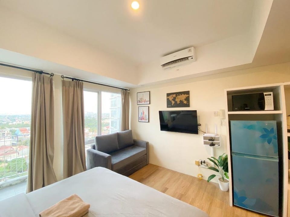 Cozy Studio at Altiz Bintaro Apartments by OkeStay Apartment in South Jakarta City