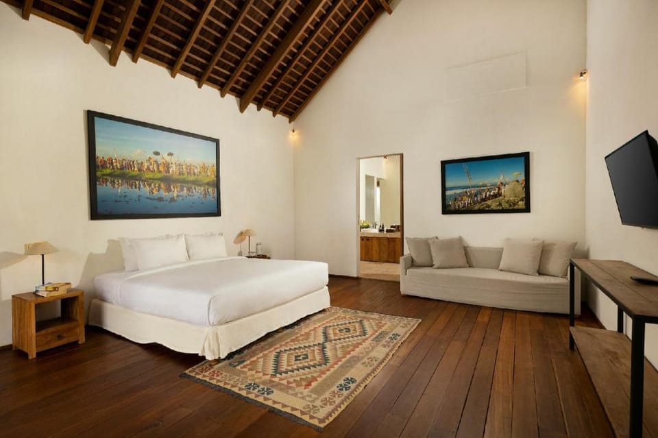 Comfortable Villa 3BR private pool, Seminyak Villa in North Kuta