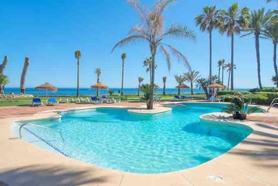 Lux Apartment in Alcazaba Beach Apartment in Costa del Sol