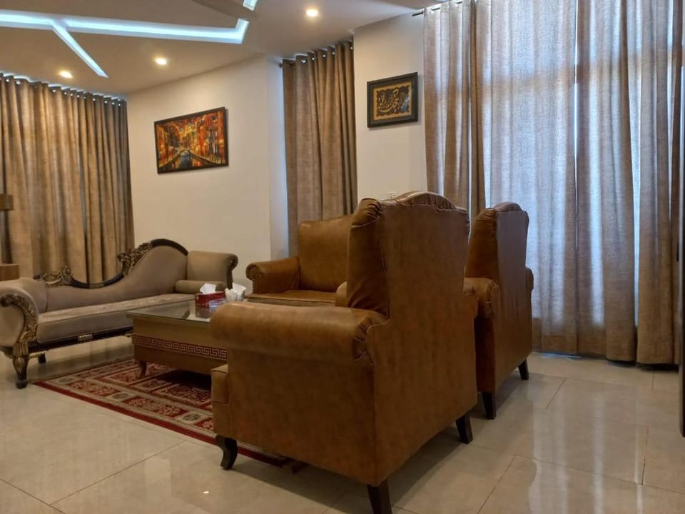LAVISH HOTEL Apartment in Islamabad