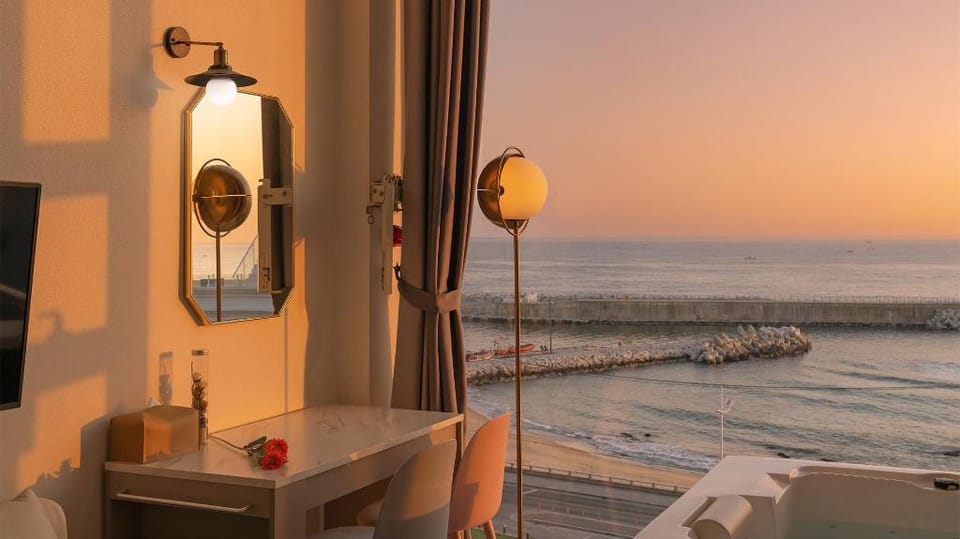 Gangneung Pension G7 Spa Pension Bed and Breakfast in South Korea